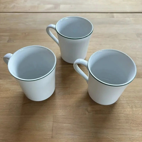 Vintage Holiday Christmas Memories Coffee Tea Cup Mug Bear With Drum Set of 3 - Picture 6 of 8